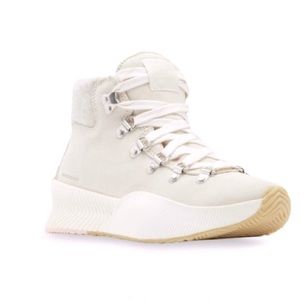 SOREL Out ‘N About III Conquest Boot, WP, sz6 NWB